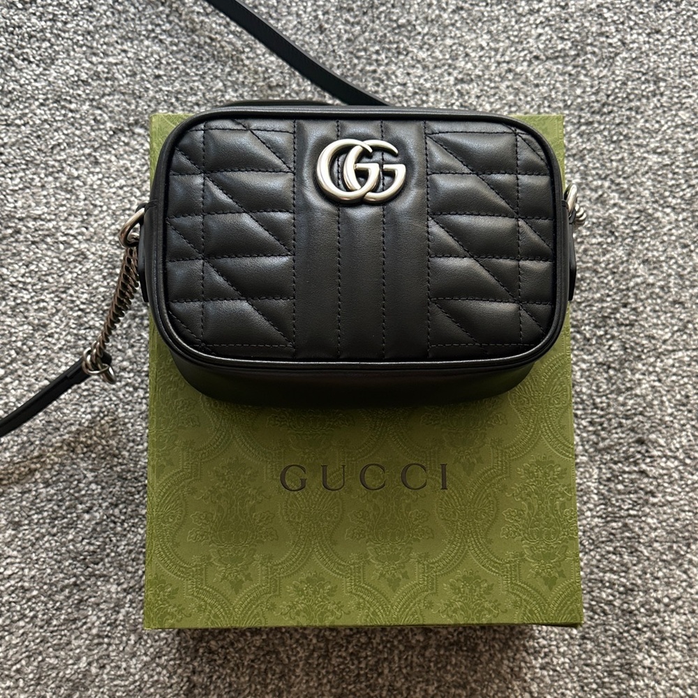 Gucci Marmont Mini Matelassé Leather Crossbody with Silver Hardware - Picture 3 of 13